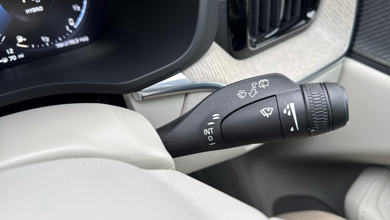 Volvo Xc60 2.0 T6 Recharge PHEV Inscription 5dr AWD Auto Estate